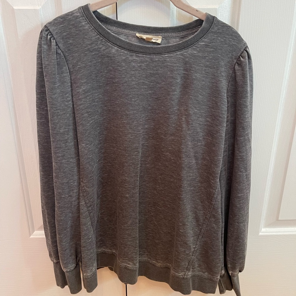 Large June and Delancey Top.